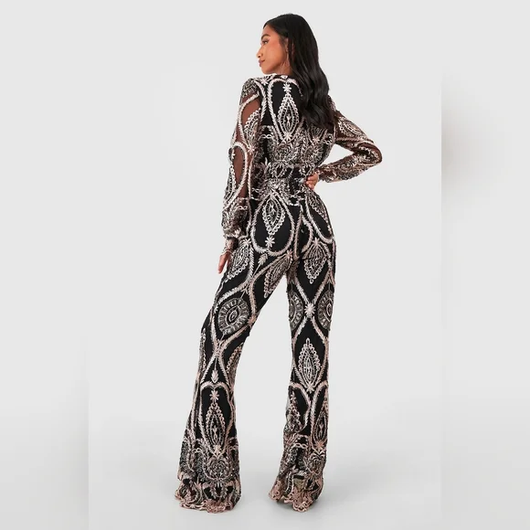 NWT Sz 16 Boohoo GZZ69694 Champagne & Black Embellished Damask Jumpsuit - Picture 3 of 5